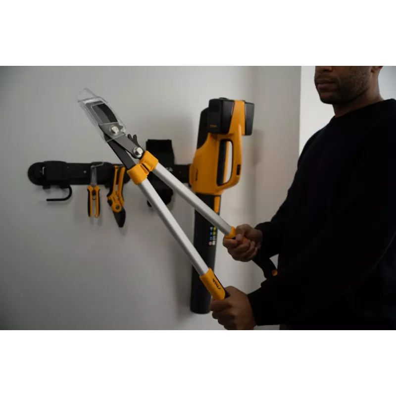 BypassTreeLopper_2H1210001ST1_amb05_web